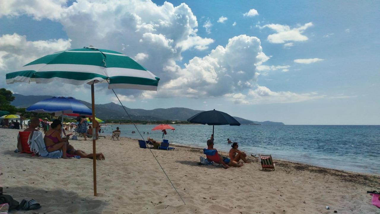 In Front Of The Beach - La Terrazza Sul Mare Флумини-ди-Кварту Экстерьер фото